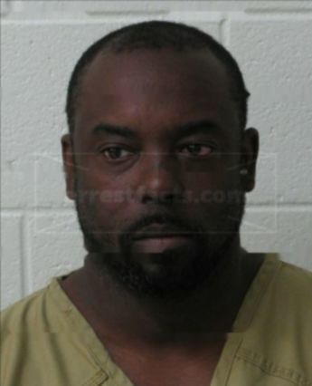 Lorenzo Carr