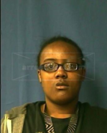 Shakerah M Woodson