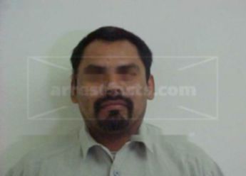 Gary L Basquez