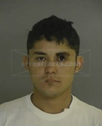 Ever Hernandez