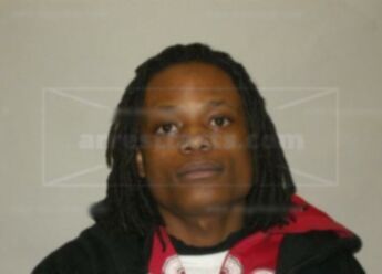 Deaundre D Holloway