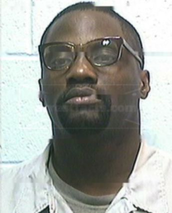 Darius L Hendricks