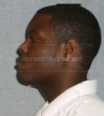 Shavontae L Daniels