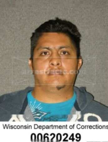 Victor H Perez-Gonzalez