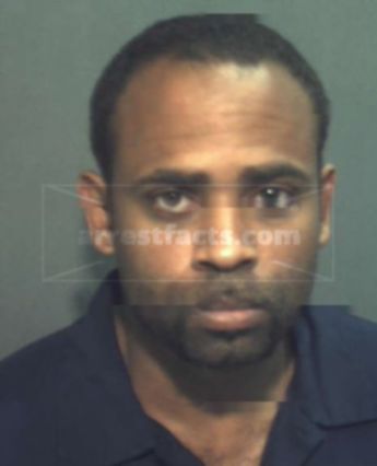 Troy Larvarris Mccray