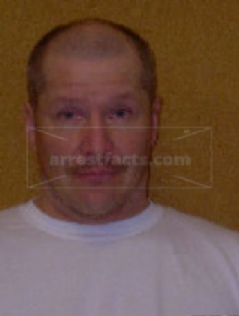 Kenneth L Bonow