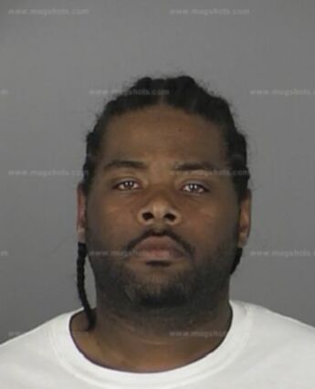 Keavin Raynard Moss