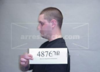 Jeremy J Giesau