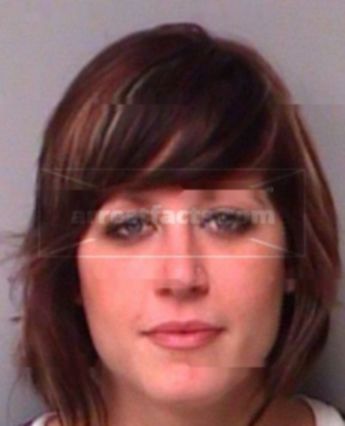 Beth R Levasseur