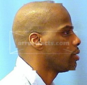 Milton Lenoir