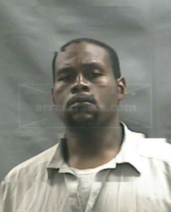 Johnnie L Oliver