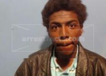 Reggienald Holmes