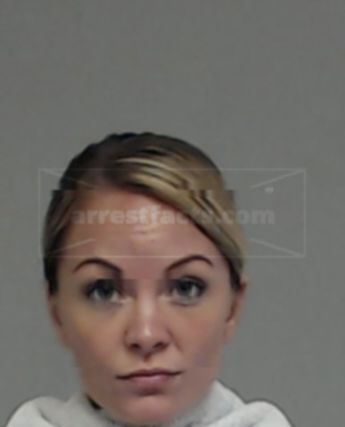 Danielle Nichole Everhart
