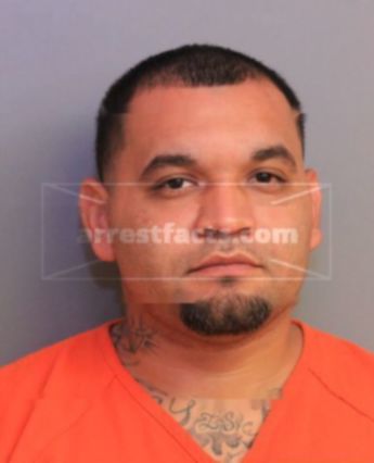 Noel Roberto Cruz