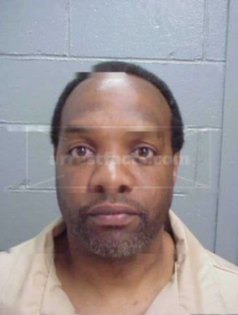 Derrick M Lewis