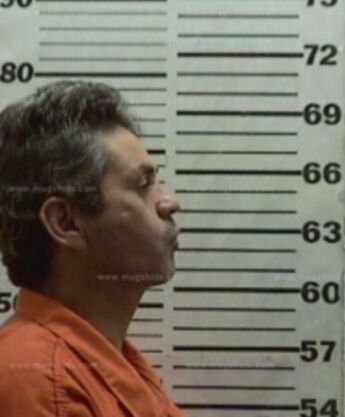 Robert E Montoya