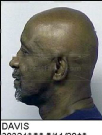 Lonzo Davis