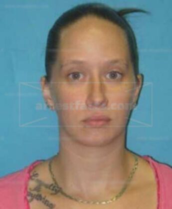 Sara R Wooten