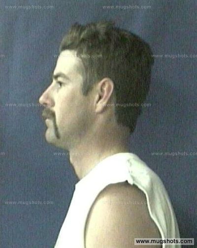 Bruce R Schonholtz