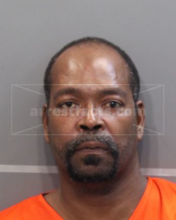 Willis L Mack