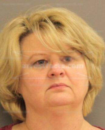 Pamela J Toombs
