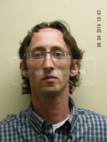Scott M Vandewettering