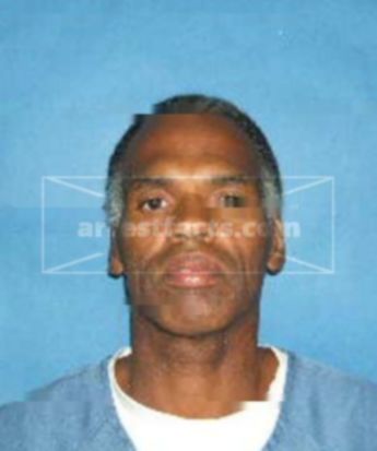 Michael G Edwards