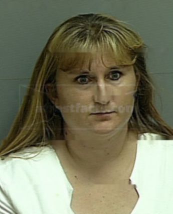 Leanne Marie Delong