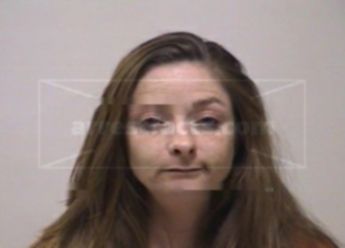 Tracy R Clostio