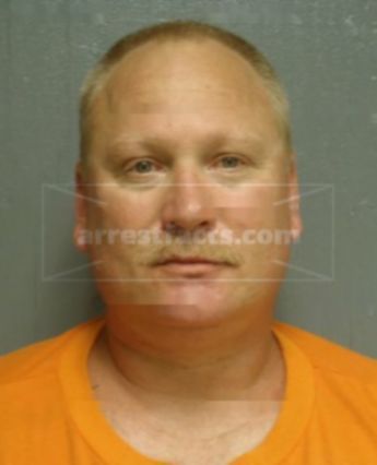 Dennis L Lesnick