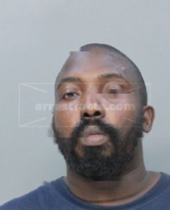 Alim Akbar Mccullough