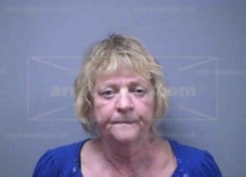 Sandra Lee Covelli