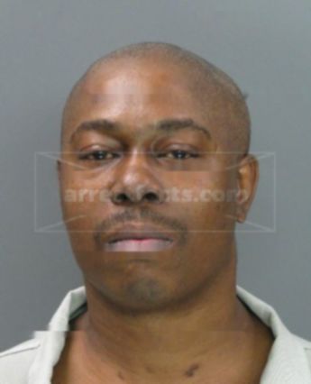Antonio D Buie