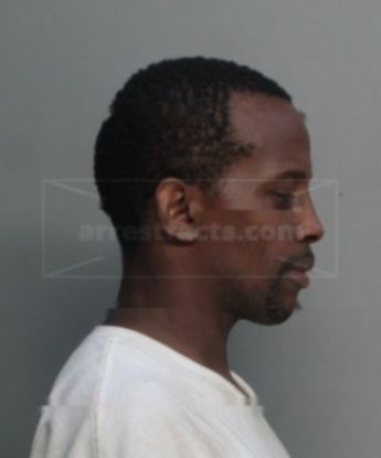Robert Lee Macon