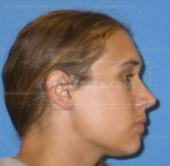 Amber R Jeffries