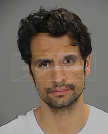 Josue Guillermo Martinez