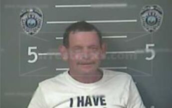 Lonnie T Williamson