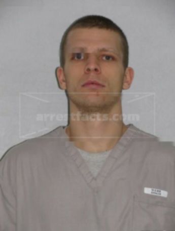 Lance L Webb
