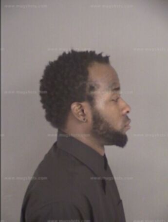 Bradley Damond Maxie