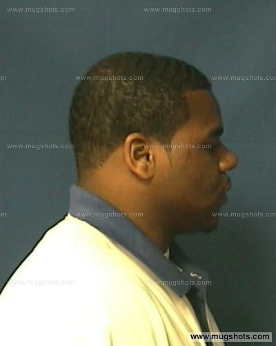 Kelvin L Riggins