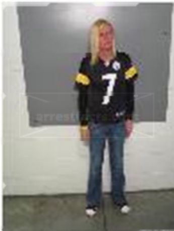 Melanie Lynnette Lyles