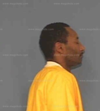 Lamar Dewann Lee