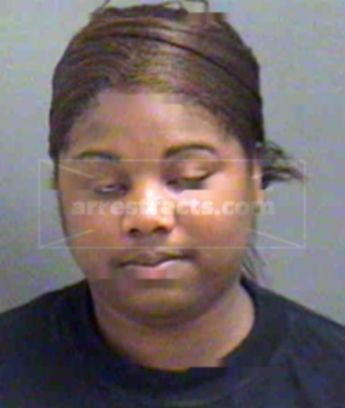 Lola Antrisha Adams