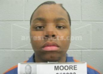 Travis Deshaun Moore