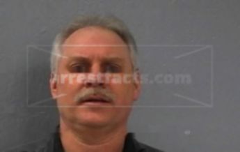 Brett E Sanders