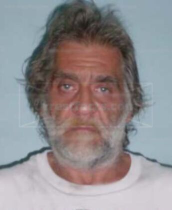 Wayne L Henricy