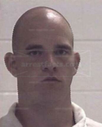 Kevin L Scoggins