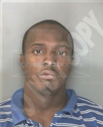 Kareem E Davis