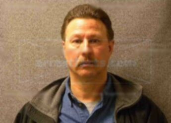 Richard M Kubat