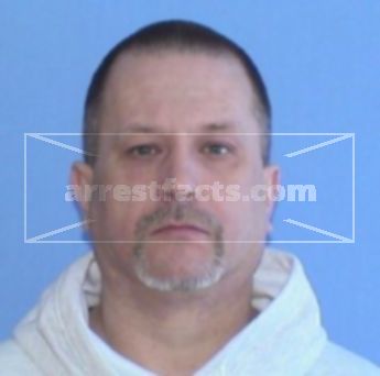 Darren L Bugg
